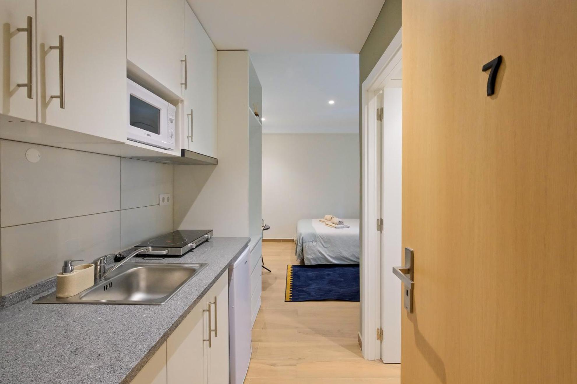 Apartment Lovely Fully Equipped Near Subway N7 Lisbon