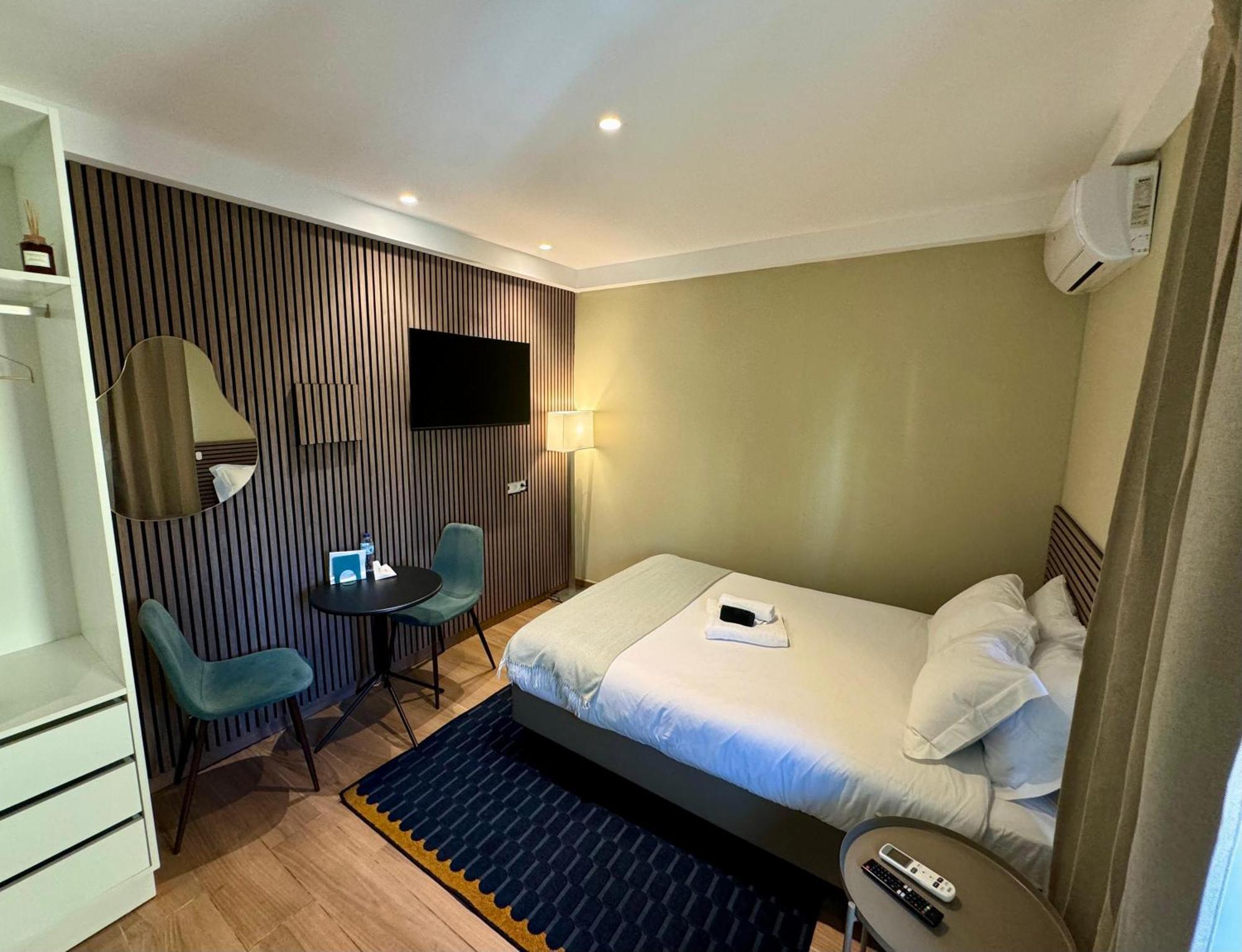 Lovely Fully Equipped Near Subway N7 *